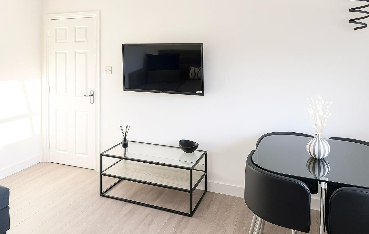 Apartment Modern Serviced Near Town Centre Reading